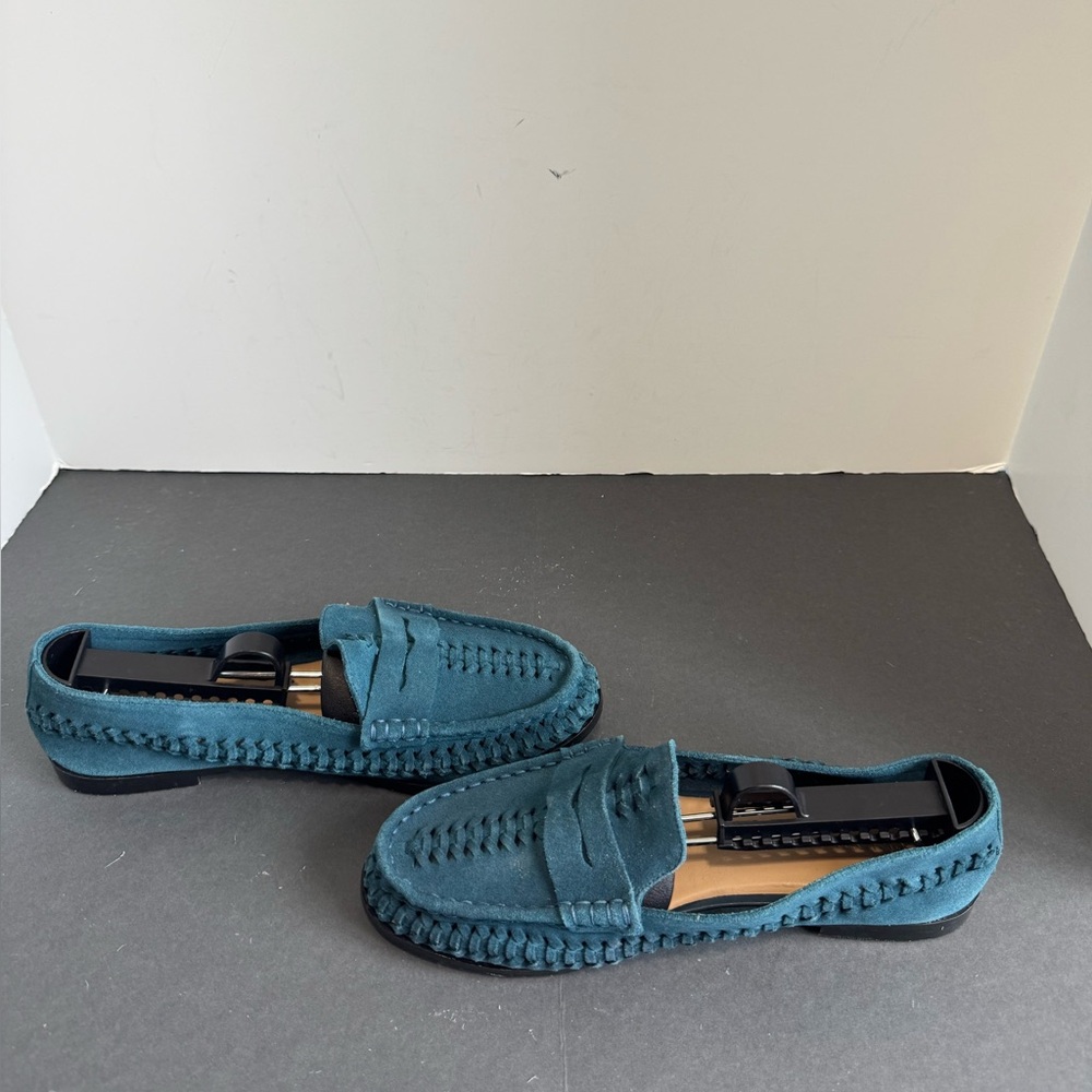 NWOT Anthropologie Pilcro Vibrant Blue Suede Woven Loafers. Size 8 - Picture 12 of 15